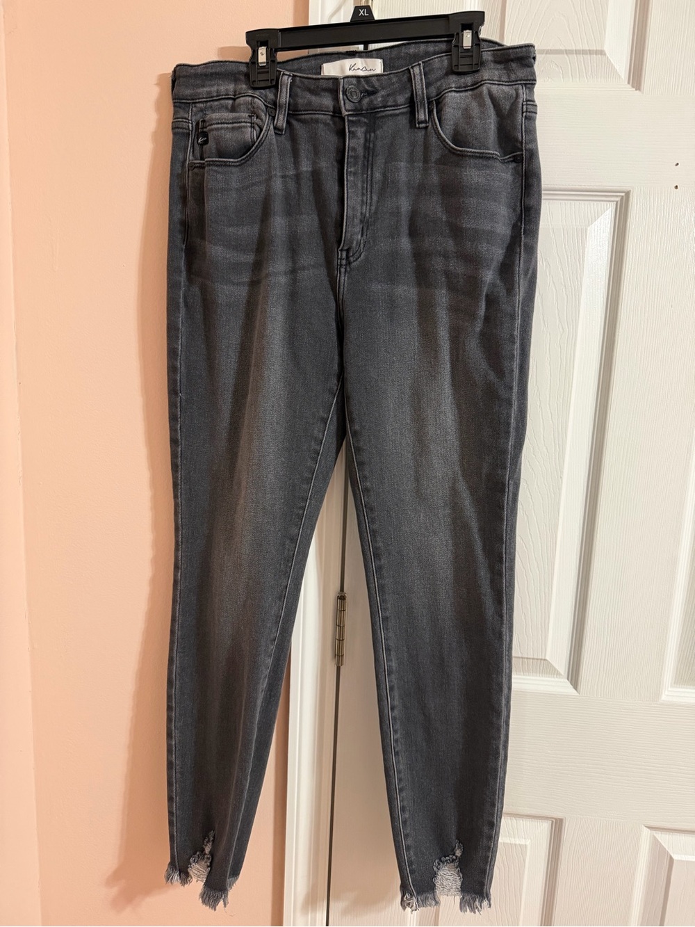 KanCan Women's Charcoal Gray Skinny Jeans with Raw Hem